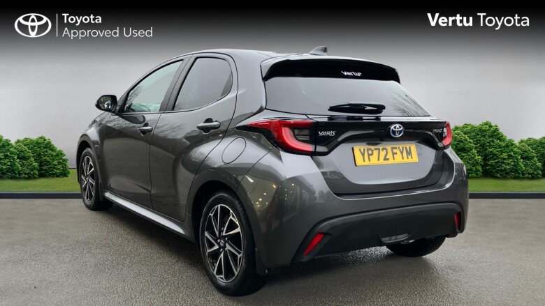 Toyota Yaris 1.5 Hybrid Design 5dr CVT Hybrid Hatchback